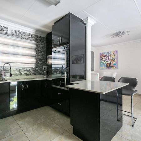 קמפטון פארק Signature Lodge מראה חיצוני תמונה