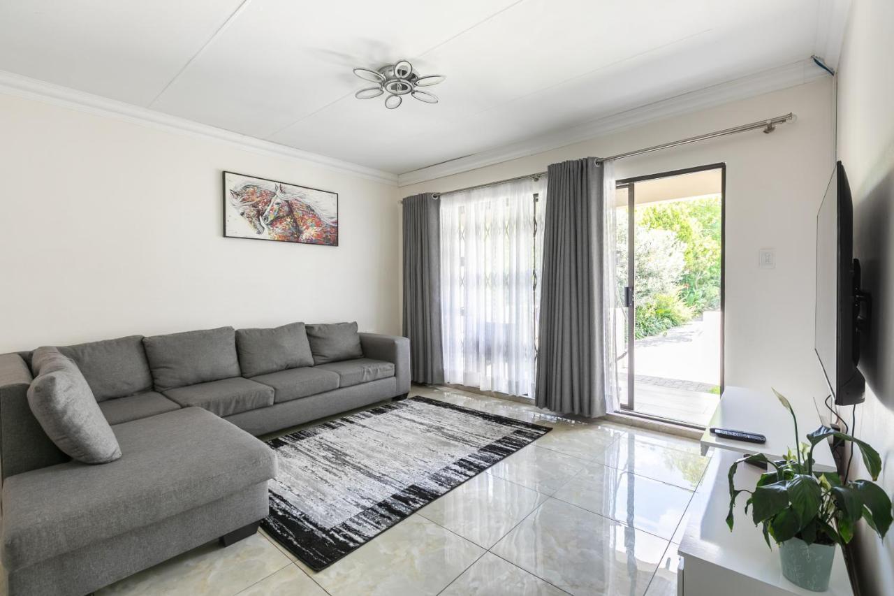 קמפטון פארק Signature Lodge מראה חיצוני תמונה